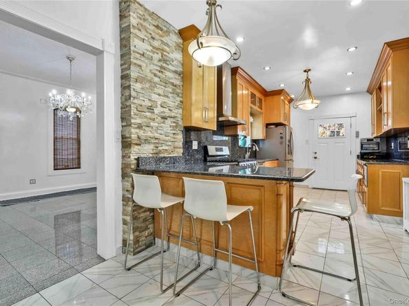 8063 87th Road, Woodhaven NY 11421