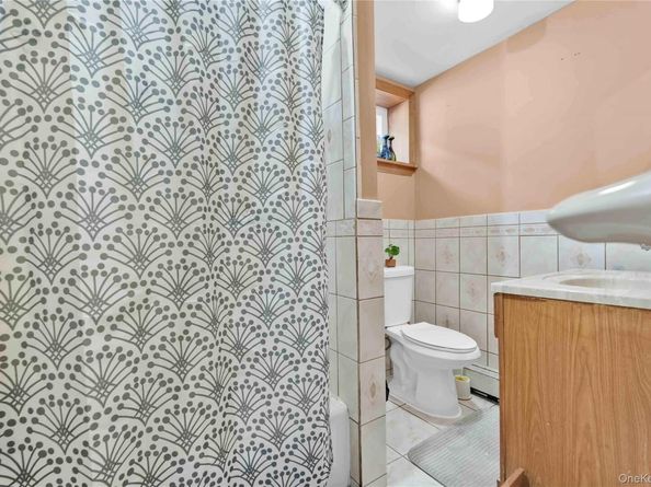 165-02 119 Avenue, Jamaica NY 11434