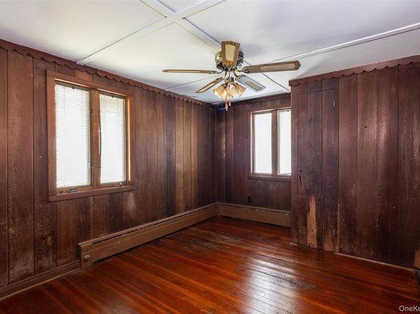 22 Roosevelt Boulevard, East Patchogue NY 11772