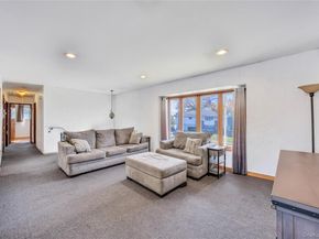 23 Toysome Lane, Deer Park NY 11729