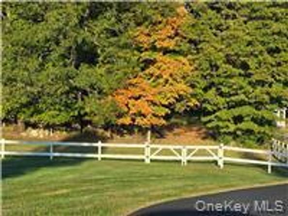 Lot 2 Dorchestcher Drive, Yorktown Heights NY 10598