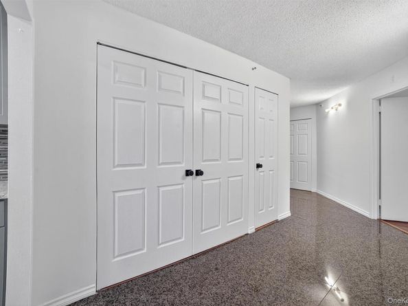 25 Rockledge Avenue 410W, White Plains NY 10601