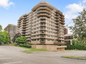 25 Rockledge Avenue 410W, White Plains NY 10601