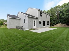 35 Evergreen Avenue, Port Jefferson Station NY 11776