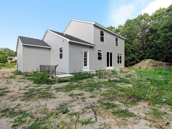 35 Evergreen Avenue, Port Jefferson Station NY 11776