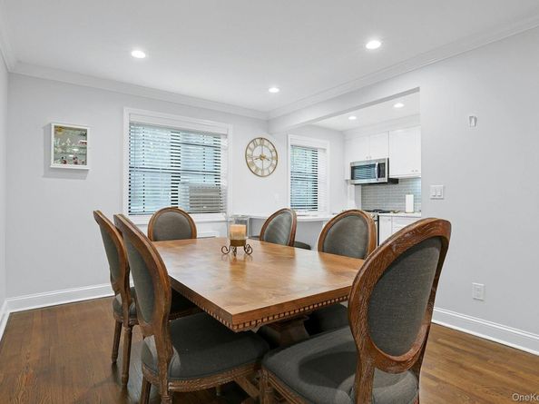 1245 California Road b23, Eastchester NY 10709