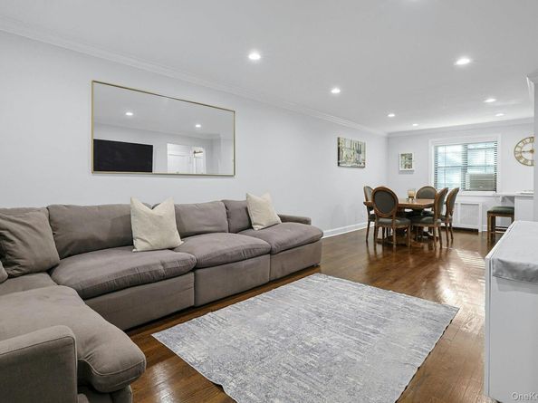 1245 California Road b23, Eastchester NY 10709