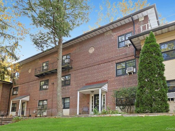 1245 California Road b23, Eastchester NY 10709