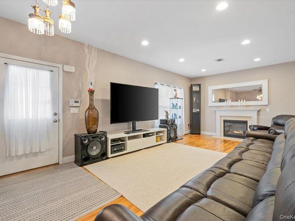 64 E Margin Road, Ridge NY 11961