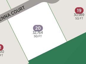 22 Sienna Court, Dix Hills NY 11746