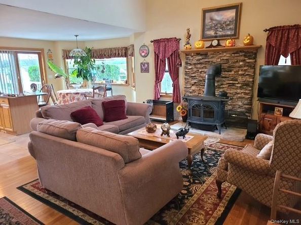 282 West Lane, Aquebogue NY 11931