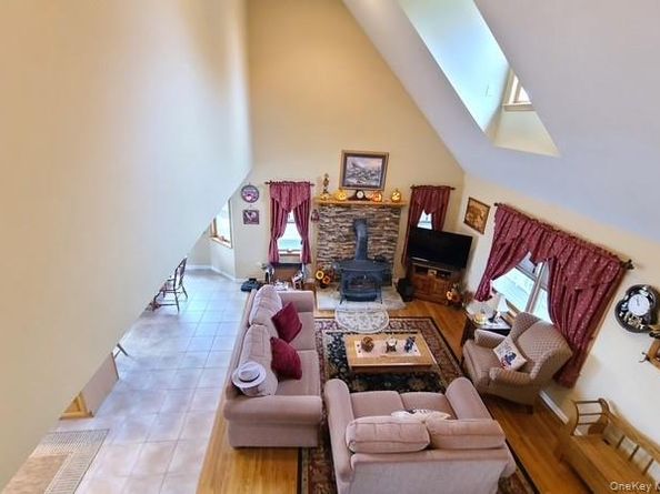 282 West Lane, Aquebogue NY 11931