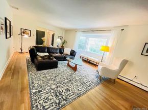 185 QUAKER Path, East Setauket NY 11733
