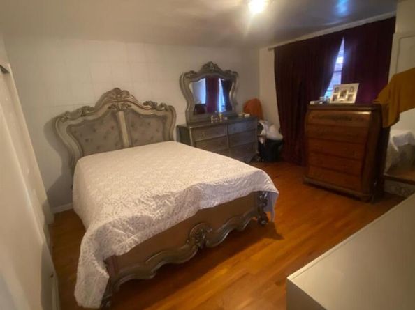 2923 N Mickle Avenue, Bronx NY 10469