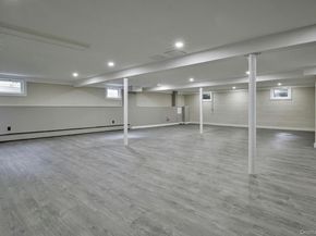 35 Red Oak Place, Massapequa NY 11758