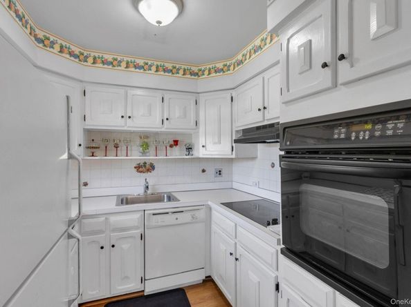 34C Warwick Place, Yorktown Heights NY 10598