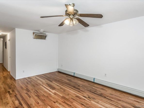94-86 218th Street, Queens Village NY 11428