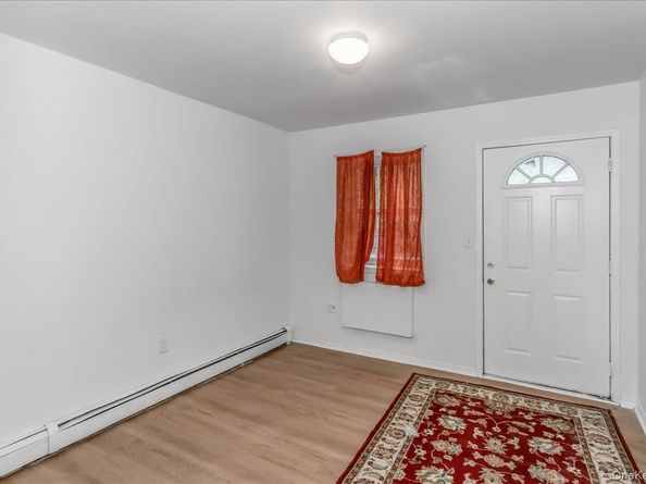 94-86 218th Street, Queens Village NY 11428