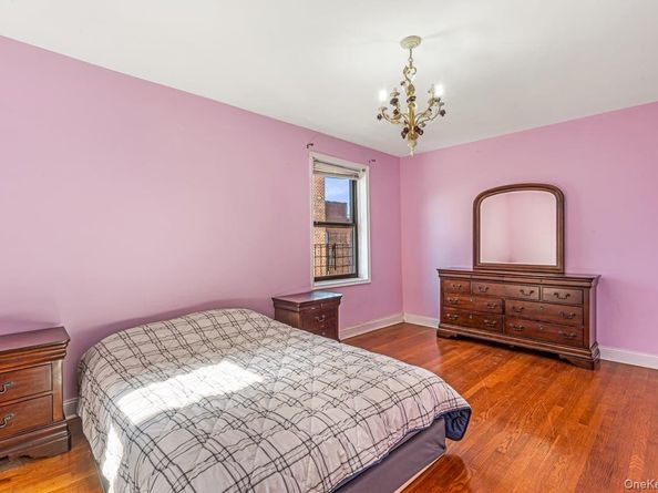 96-11 65 Road 501, Rego Park NY 11374