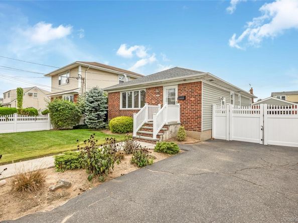 342 Lucille Avenue, Elmont NY 11003