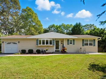 347 Wading River Road