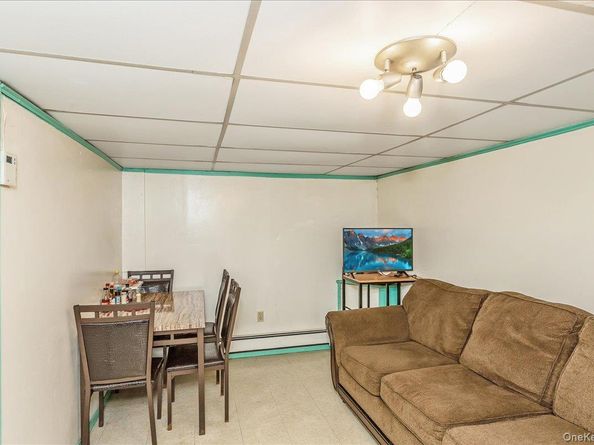 641 Lowell Road, Uniondale NY 11553