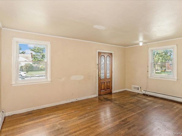 641 Lowell Road, Uniondale NY 11553
