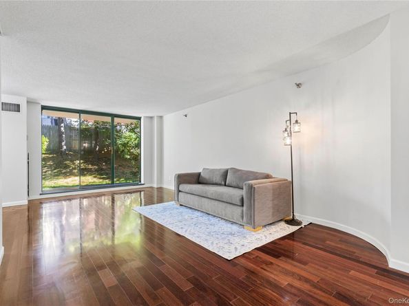 302 Church Street 1H, White Plains NY 10603