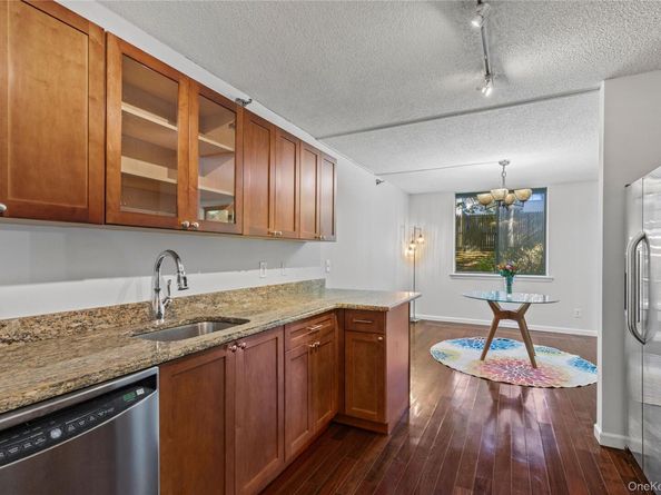302 Church Street 1H, White Plains NY 10603