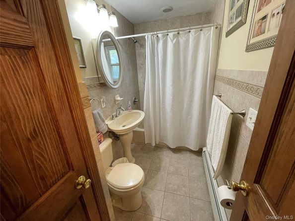 1321 7th Street, West Babylon NY 11704
