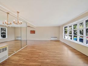 379 Roxbury Road S, Garden City South NY 11530