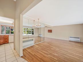 379 Roxbury Road S, Garden City South NY 11530