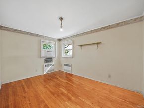 379 Roxbury Road S, Garden City South NY 11530