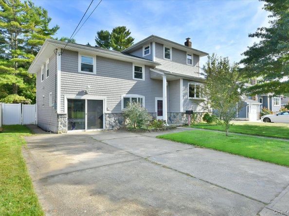 108 Block Boulevard, Massapequa NY 11762