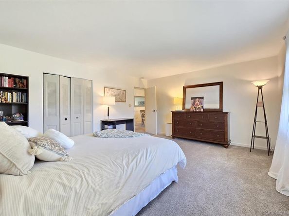 460 Old Town Road 27 P, Port Jefferson Station NY 11776