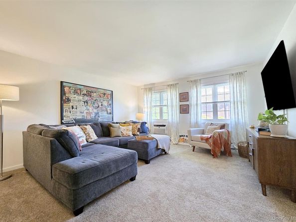 460 Old Town Road 27 P, Port Jefferson Station NY 11776