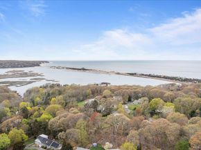 6 George Court, Miller Place NY 11764