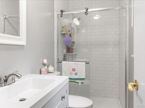 6 George Court, Miller Place NY 11764