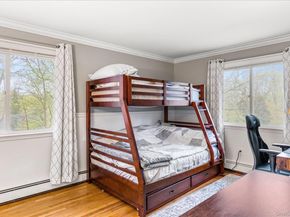 6 George Court, Miller Place NY 11764