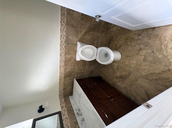 14 Whitney Lane, Coram NY 11727