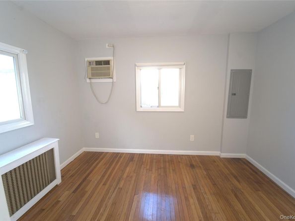 1825 Alice Street, Merrick NY 11566