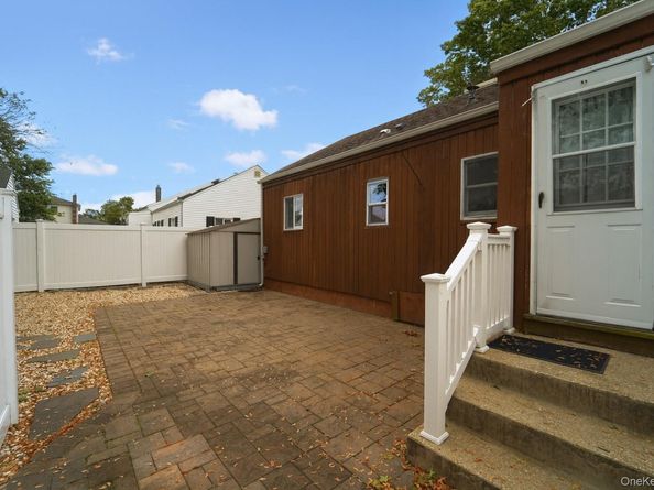 1825 Alice Street, Merrick NY 11566