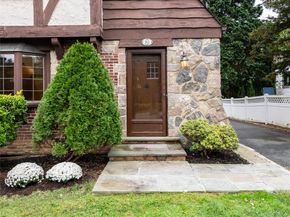 90 Gaynor Avenue, Manhasset NY 11030