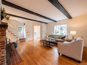 90 Gaynor Avenue, Manhasset NY 11030