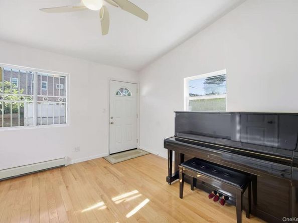 6739 197th Street, Fresh Meadows NY 11365