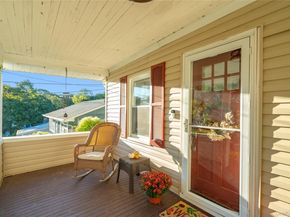 15 Dune Court, Northport NY 11768