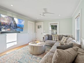 15 Dune Court, Northport NY 11768