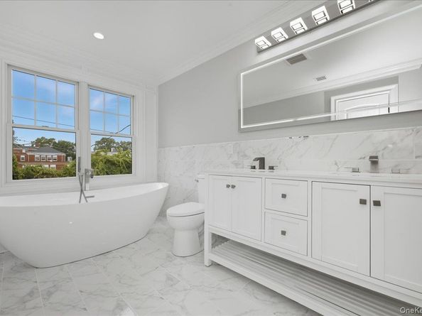 1744 Princeton Drive W, Wantagh NY 11793