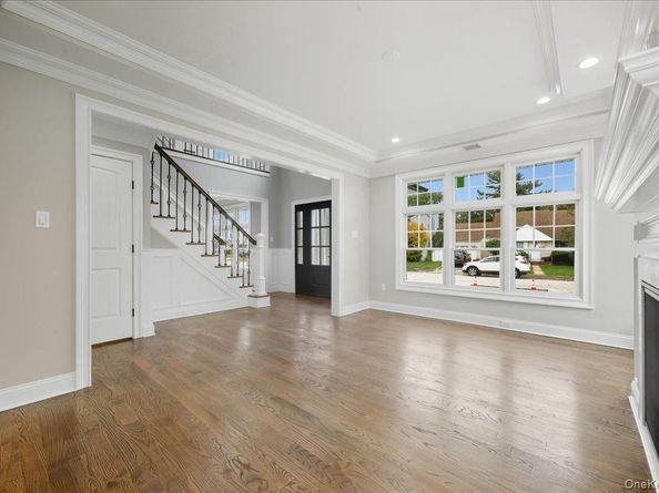 1744 Princeton Drive W, Wantagh NY 11793