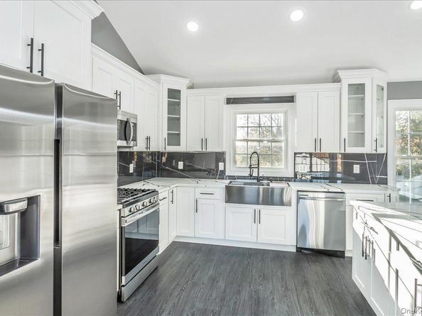 26 Gabon Lane, Coram NY 11727